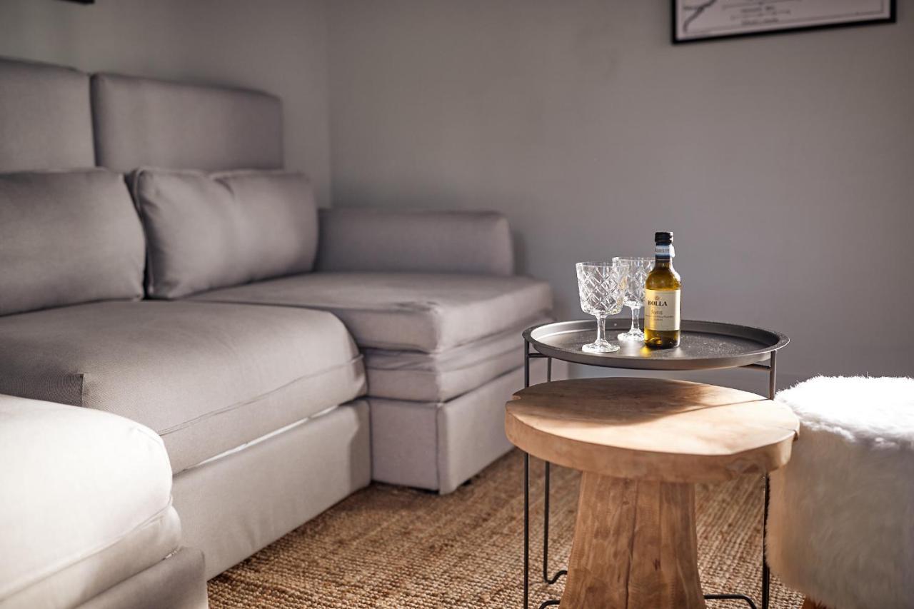 Huisjes Aan De Amstel - Your Home Away From Home アムステルフェーン エクステリア 写真
